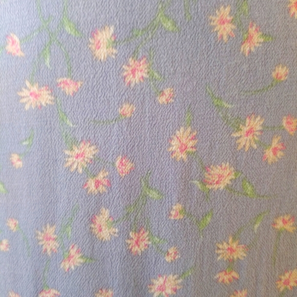 American Eagle Floral Pale Lavender Maxi Skirt With Slit Women's Size Medium - Picture 6 of 6